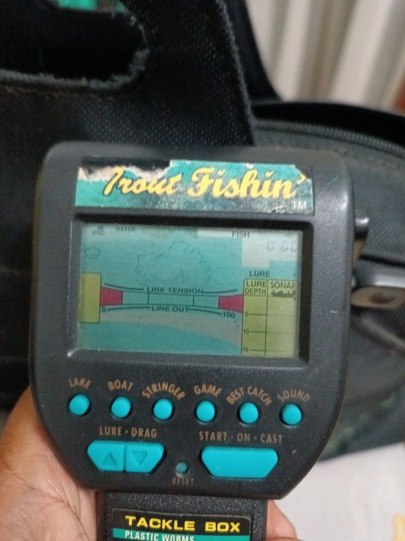 Vintage retro trout fishin handheld game, Video Gaming, Video