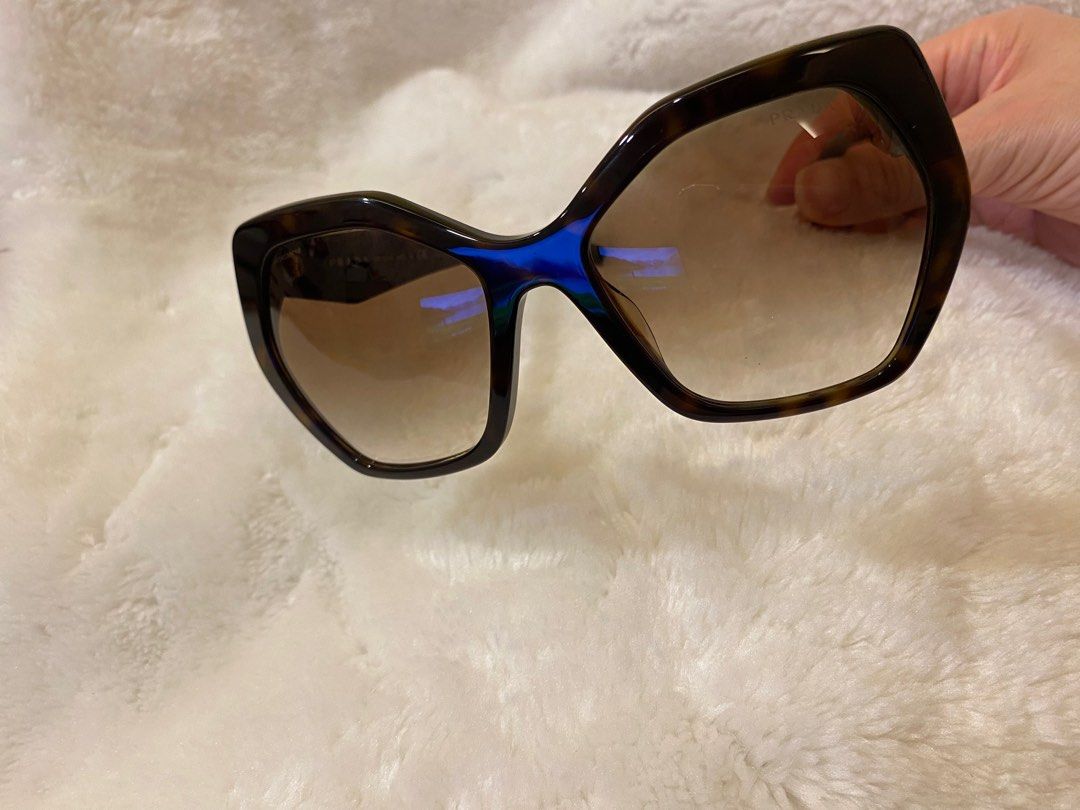 Prada sunglasses clearance new arrivals