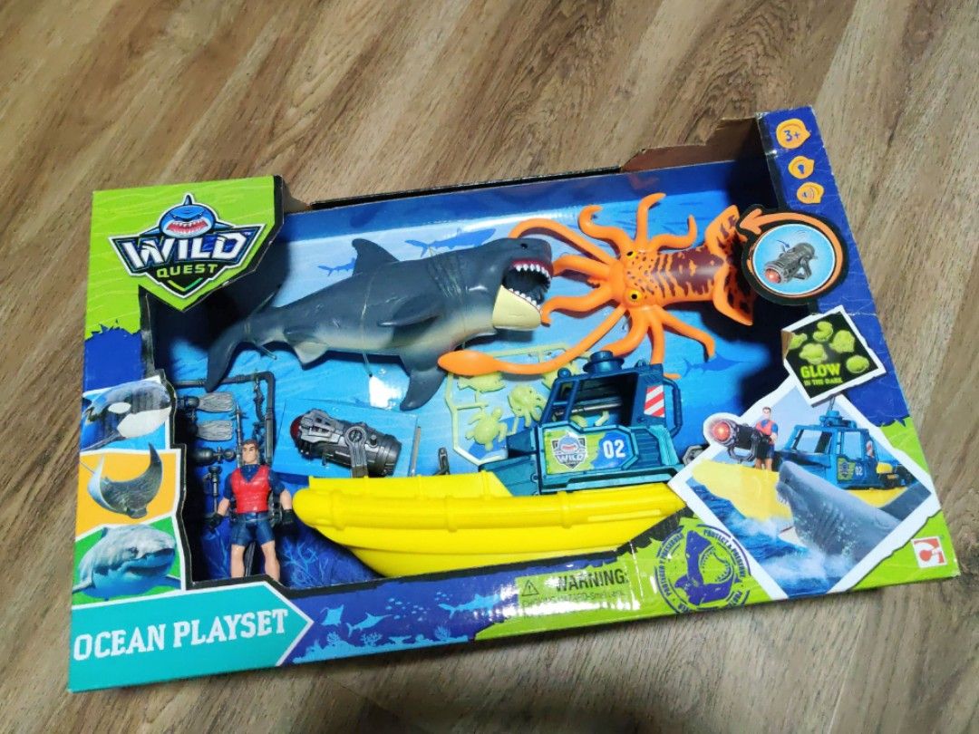 Kid connection hotsell shark exploration playset