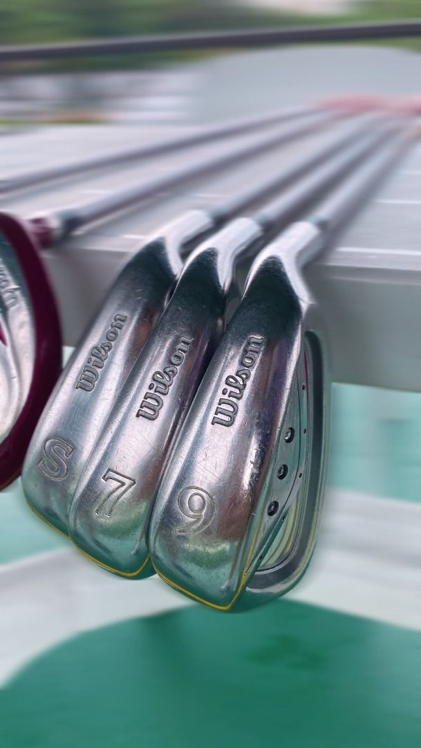 GOLF SET WILSON TIARA FOR GIRL GLOF CLUB, Sports Equipment, Sports