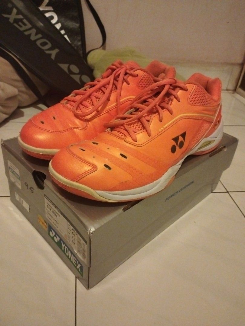 Kento momota shoes orange shop