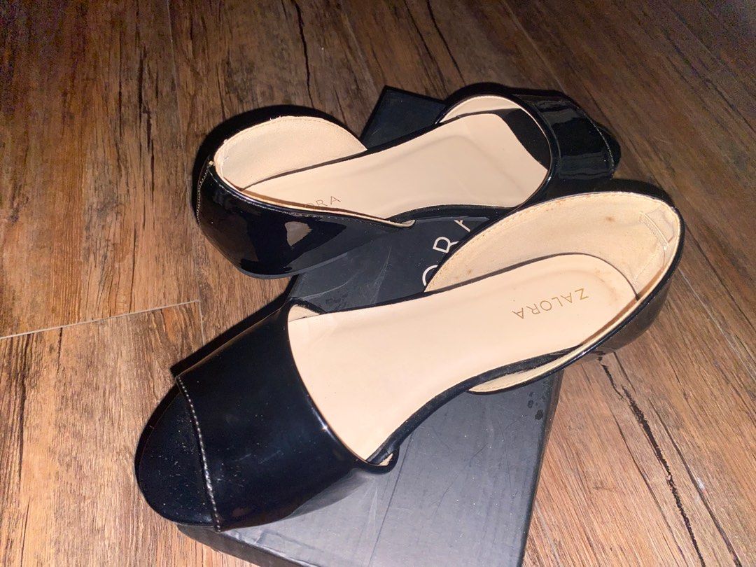 Zalora flat shoes outlet