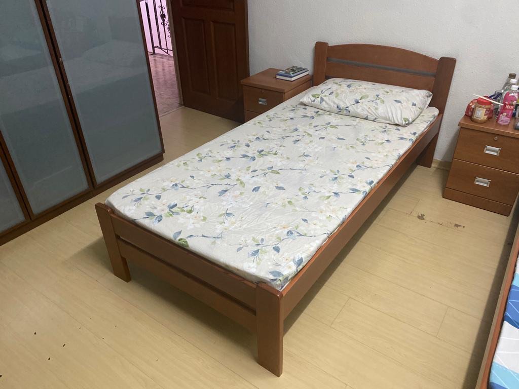 (Category: ) located in . Submitted by jeng (Listing ID 1253436549, Image 1). Description: .