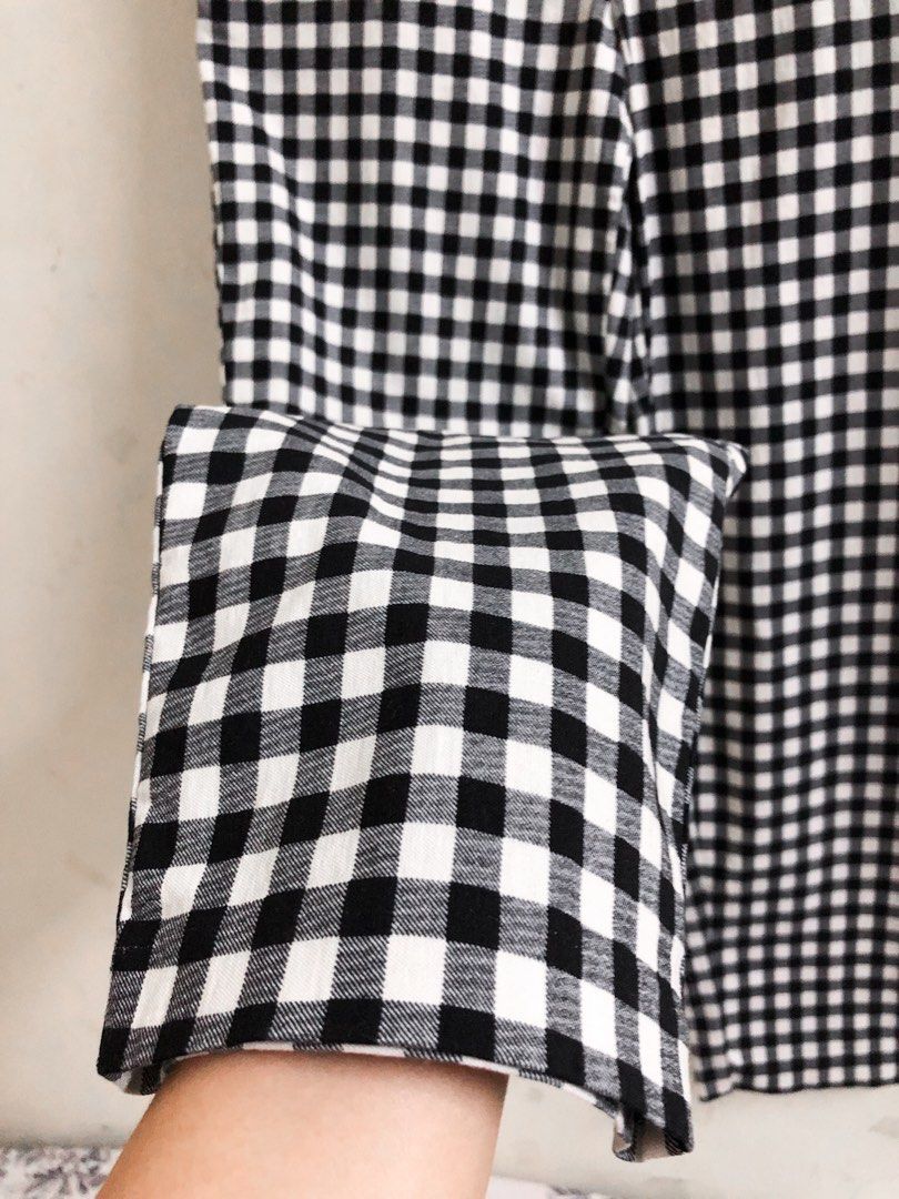 9.9 SALE FOREVER 21 GINGHAM PANTS Men s Fashion Bottoms