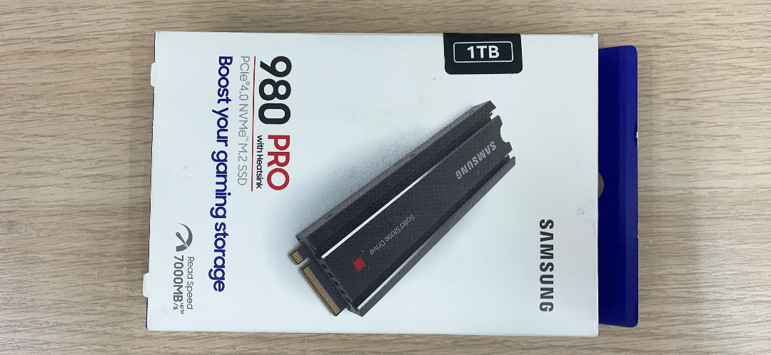 Samsung 三星980 PRO PCIe 4.0 NVMe M.2 SSD (含散熱片) 1TB MZ