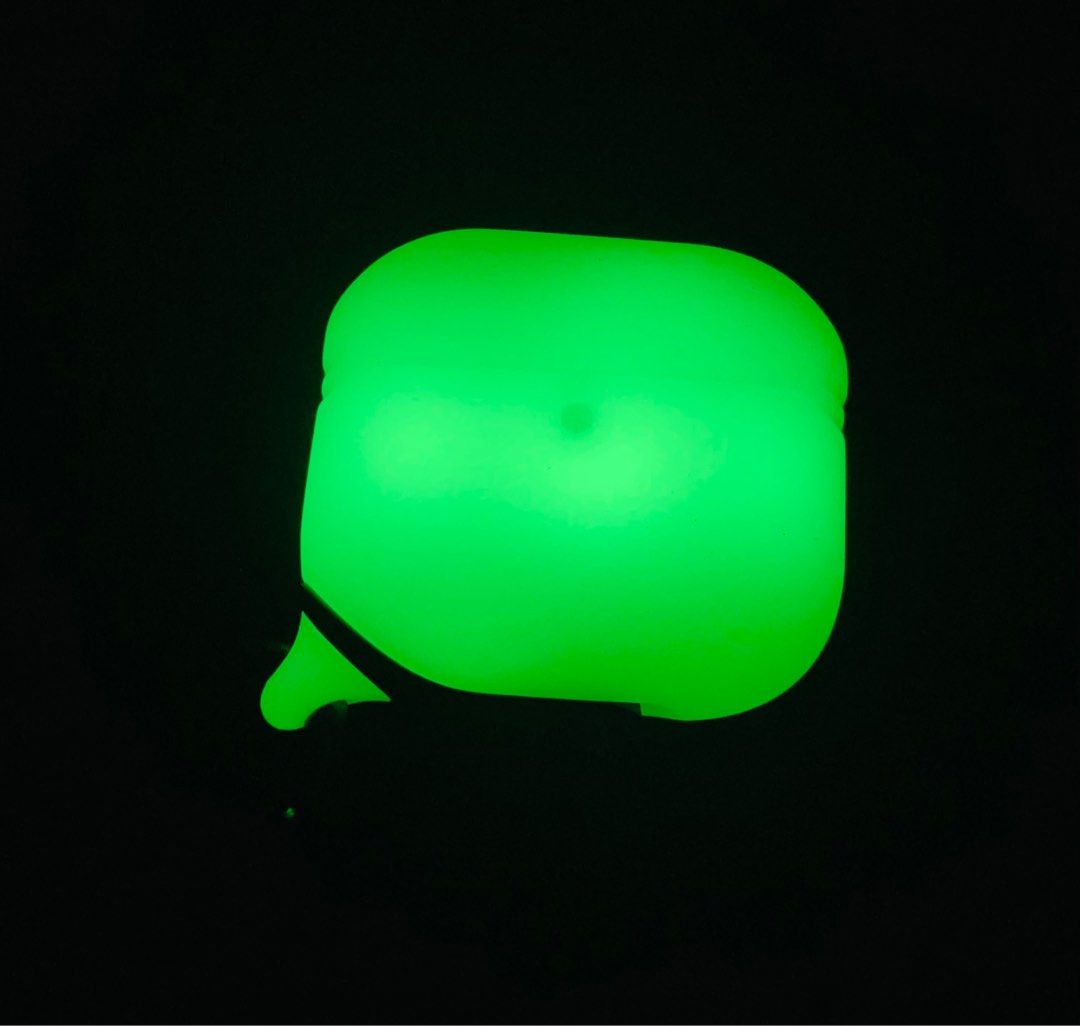 Airpod case (gen 3) “catalyst” (Category: Headphones & Headsets) located in Makati City. Submitted by tomypom (Listing ID 1253377313, Image 2). Description: Authentic catalyst case Color: Glow in the dark Airpods 3rd generation Waterproof IP67 1meter Drop proof 4ft On sale!!! 999 pesos only! .