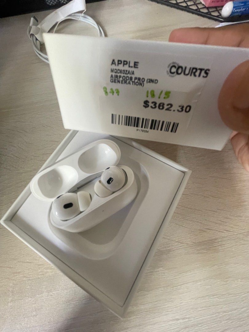 Courts airpods 2025