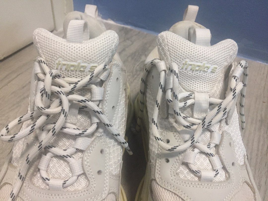 Best fake deals balenciaga triple s
