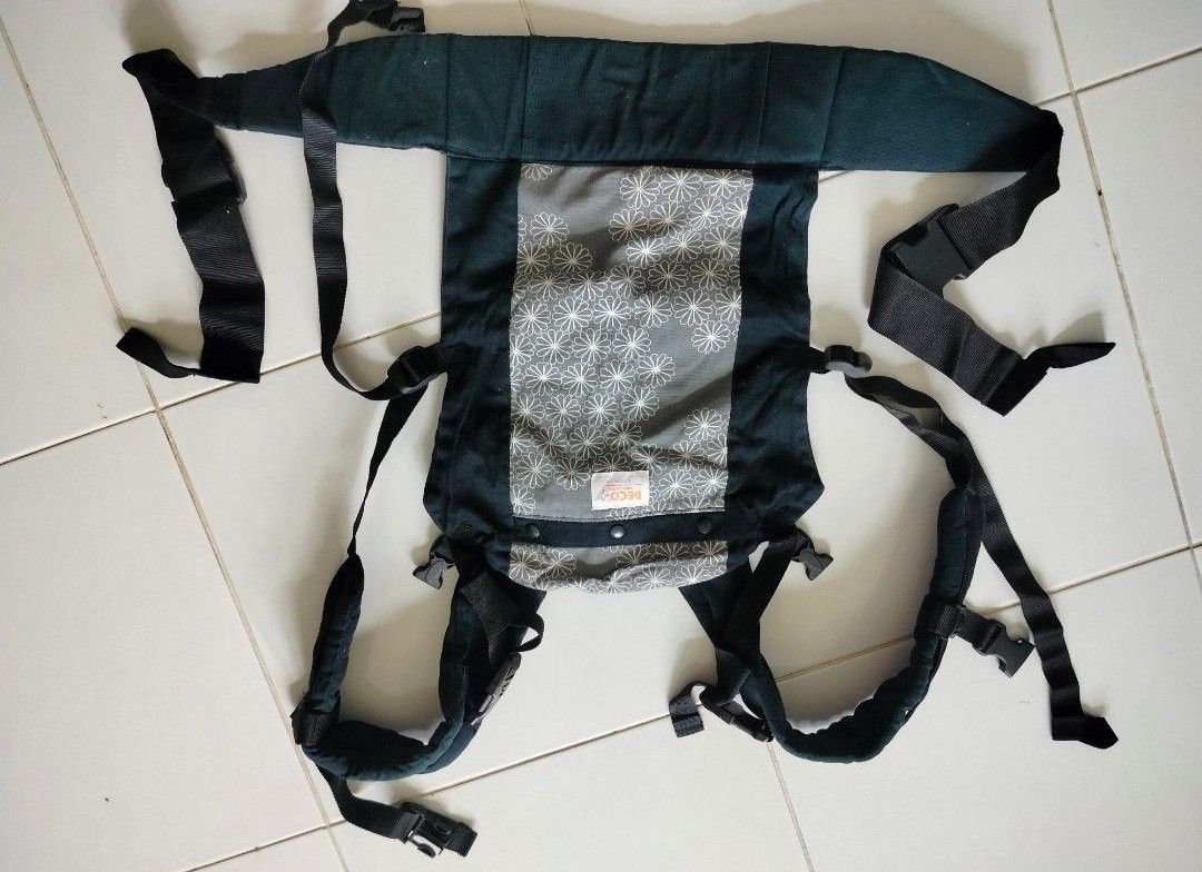 Beco butterfly ergonomic baby carrier Babies Kids Going Out