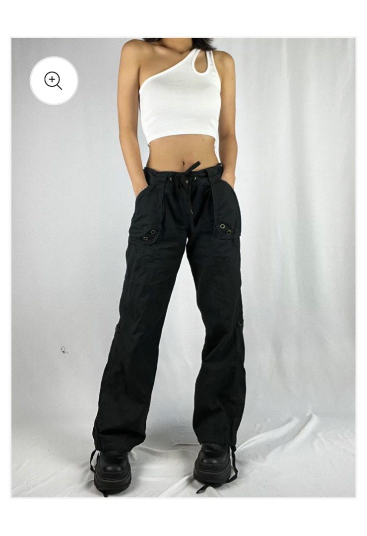 Black low waist cargo pants, Women's Fashion, Bottoms, Other