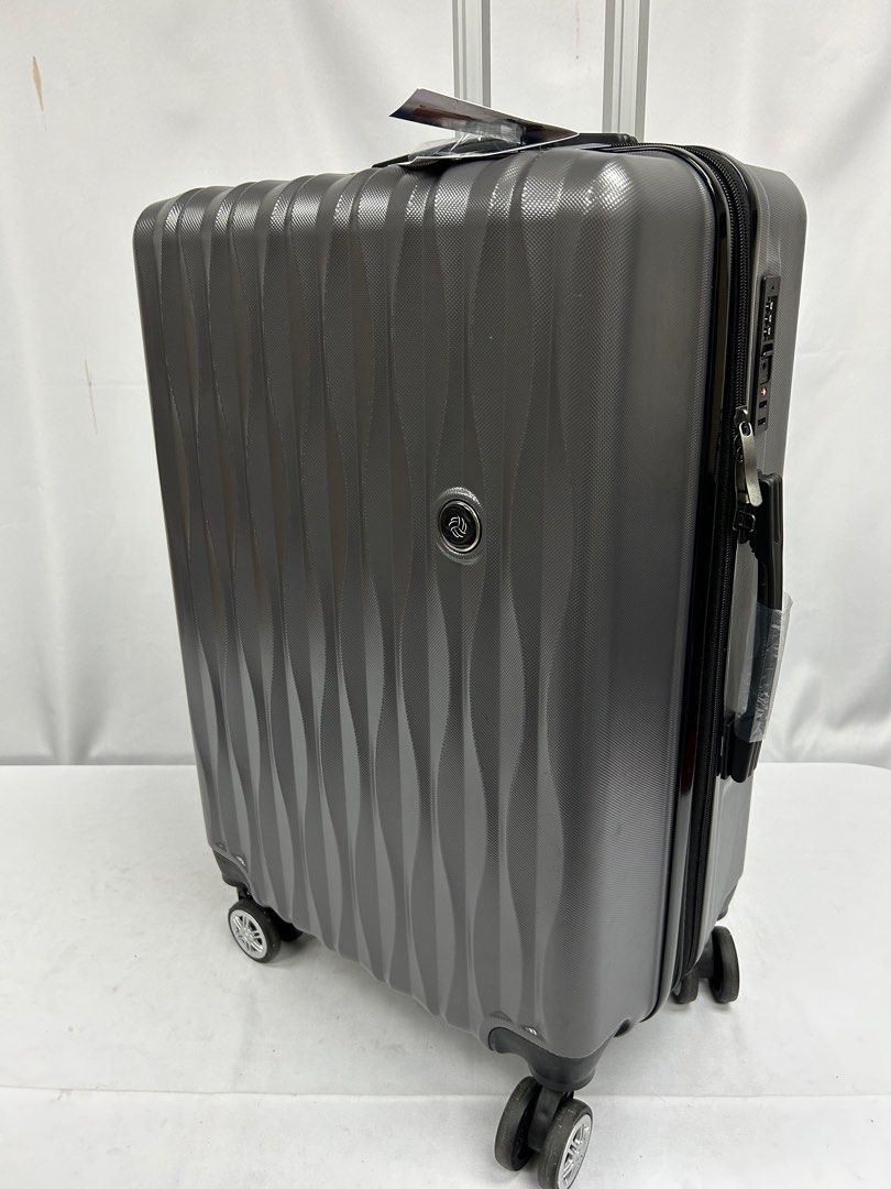 Brand New 24 inch Expandable Polycarbonate Luggage with tsa lock