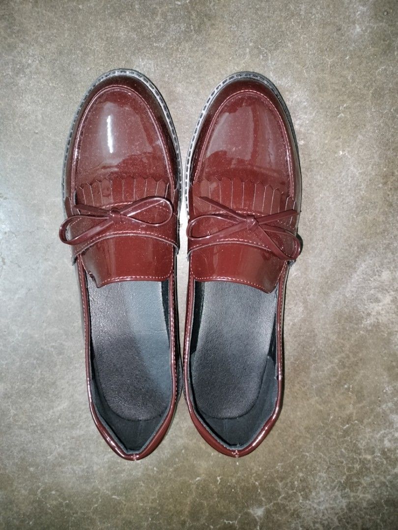 Glossy loafers new arrivals