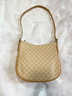 （分類：）位於 。 由 adaherby991 提交（商品編號 1253365871，圖片 1）。簡介： 。