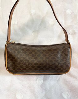 （分類：）位於 。 由 adaherby991 提交（商品編號 1253368004，圖片 1）。簡介： 。