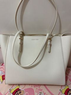 （分類：）位於 。 由 yuu2_ 提交（商品編號 1253499578，圖片 1）。簡介： 。