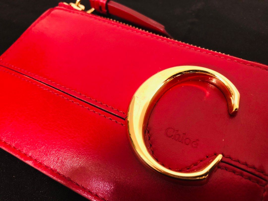 CHLOE - C logo small coin purse red / card holder #咭片套#小錢包#zip wallet 鮮紅色,  女裝, 手袋及銀包, 銀包、卡片套- Carousell
