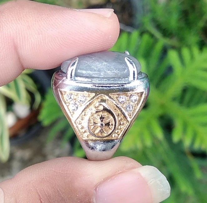 Batu white sapphire online