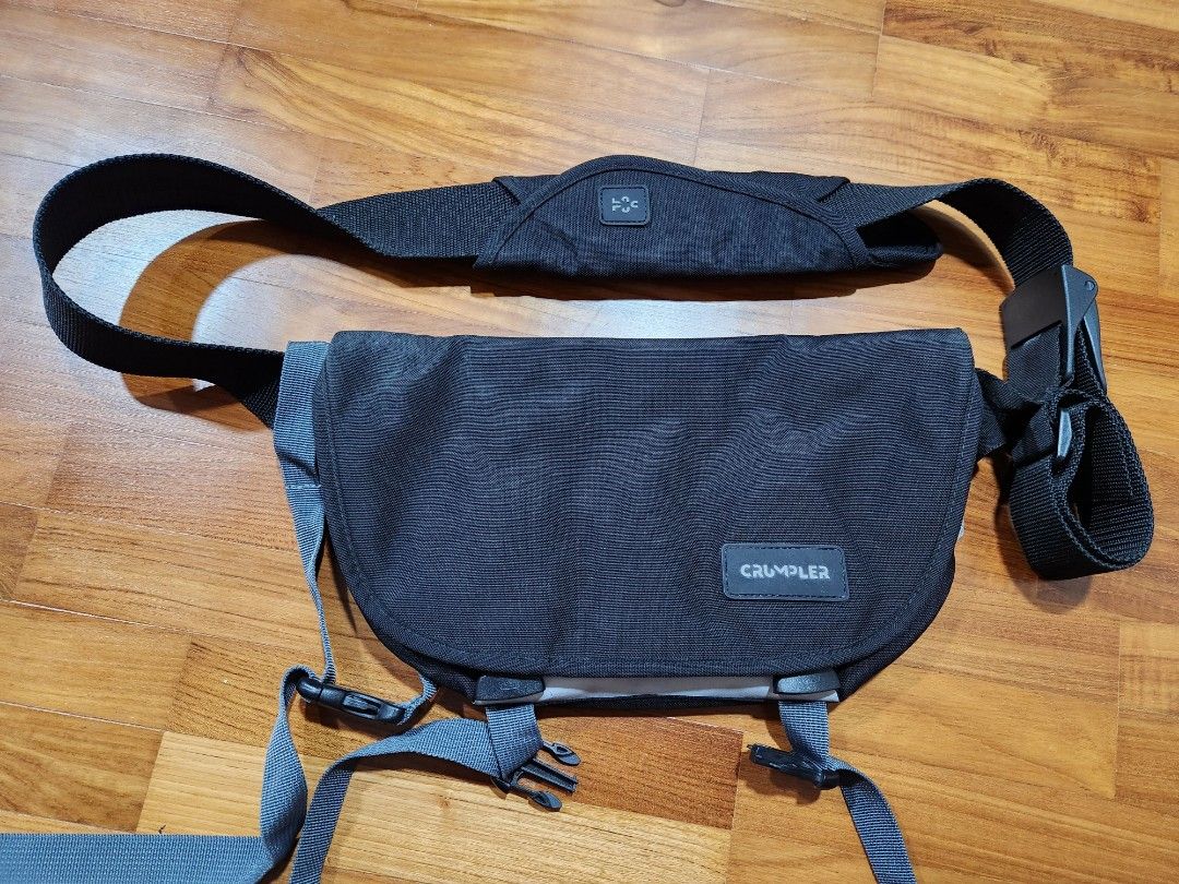 Crumpler comfort sale zone small