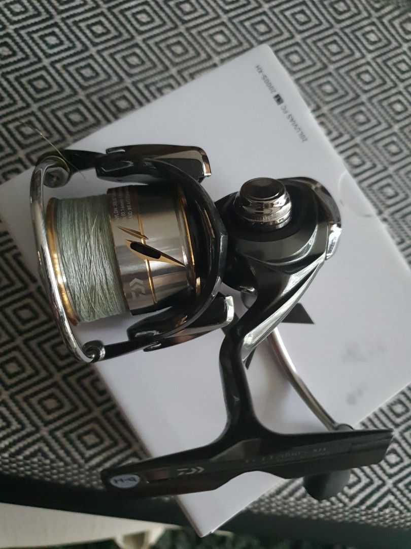 Daiwa Luvias FC LT 2000S-XH, Sports Equipment, Fishing on Carousell