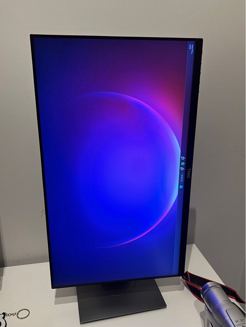 Dell 2414h 24 inch Full HD monitor with Rotating Stand, Computers ...