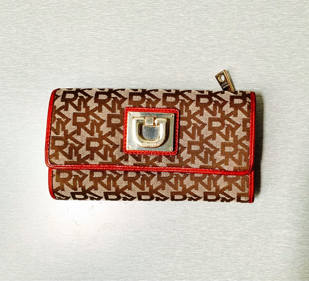 DKNY Wallet, Women's Fashion, Bags & Wallets, Purses & Pouches on Carousell
