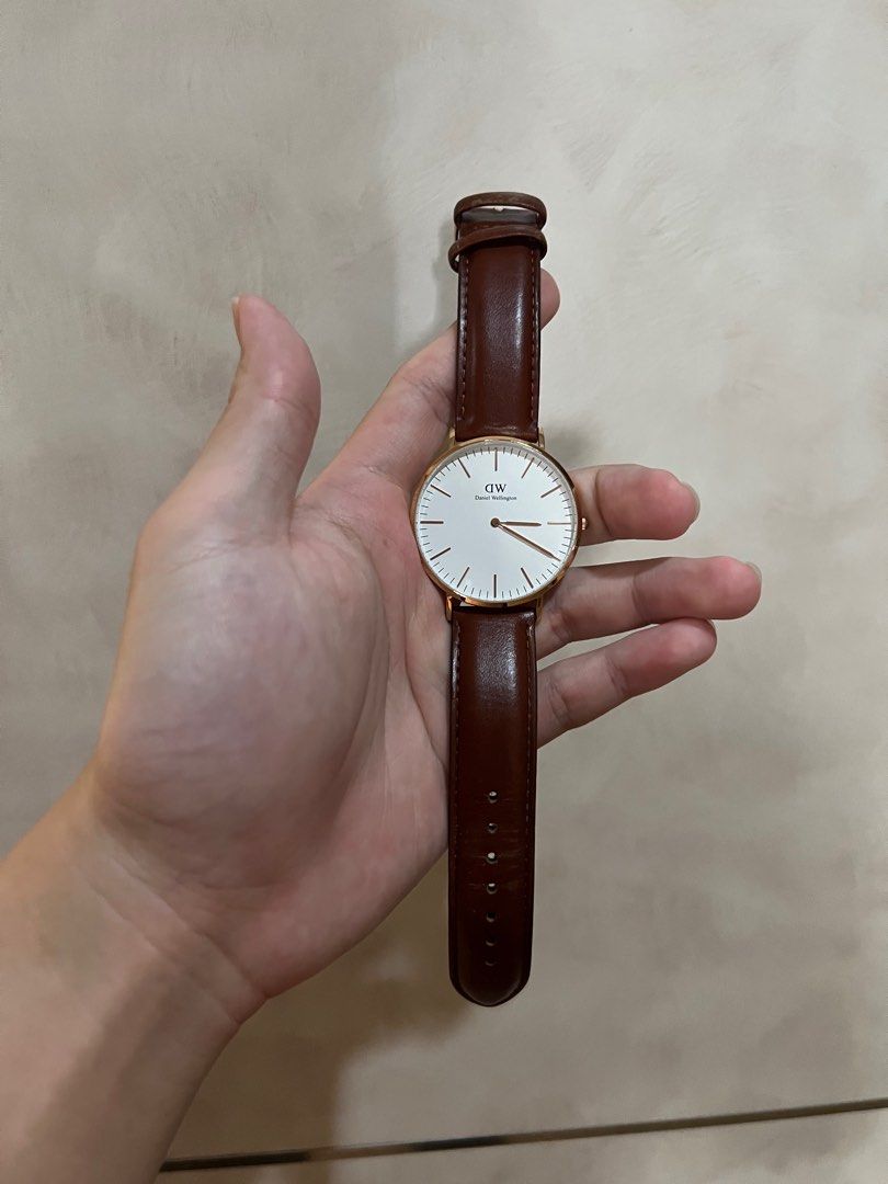 DW Daniel Wellington Classic St Mawes Men s Fashion Watches