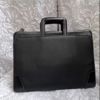 (Category: ) located in . Submitted by thriftrish (Listing ID 1253435527, Image 1). Description: .