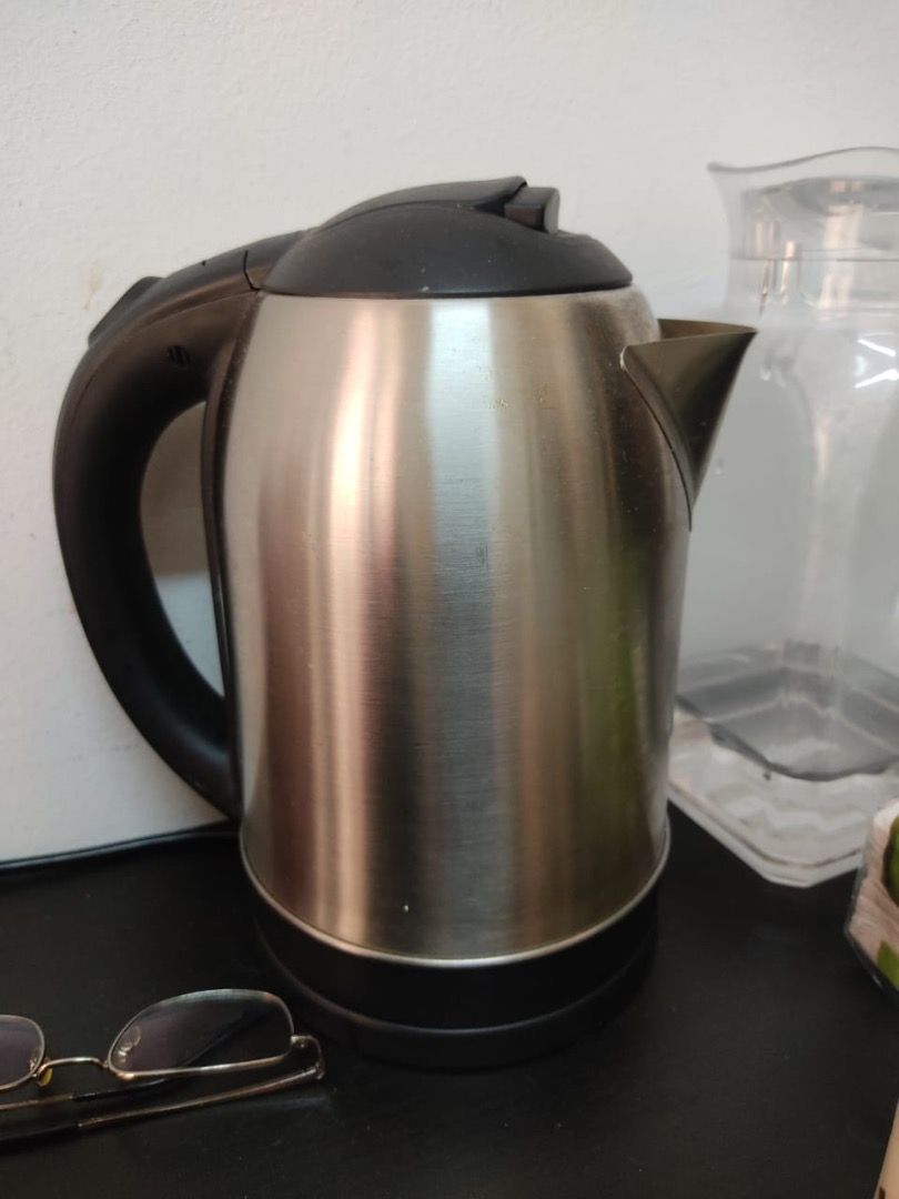 EMERGENCY SELL Stargold Electric Kettle, TV & Home Appliances