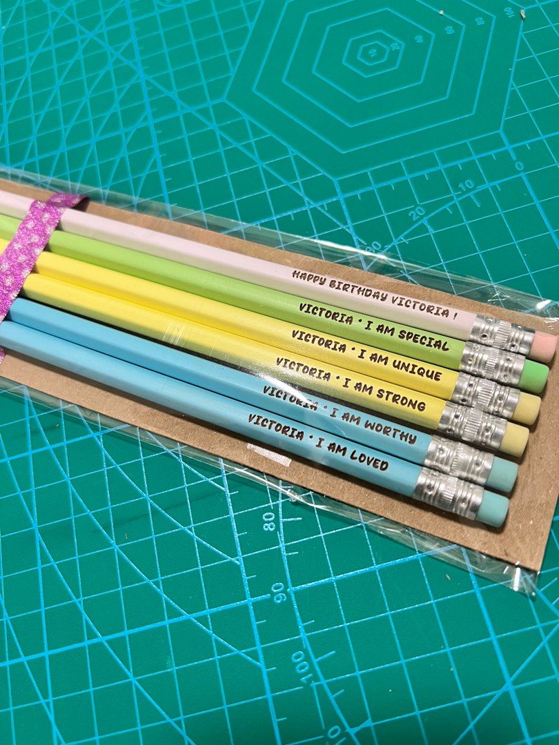 Engraved pencils personalised customised 2B pencils Birthday party favours Goodie bags custom gifts childrens day gift teachers day gift