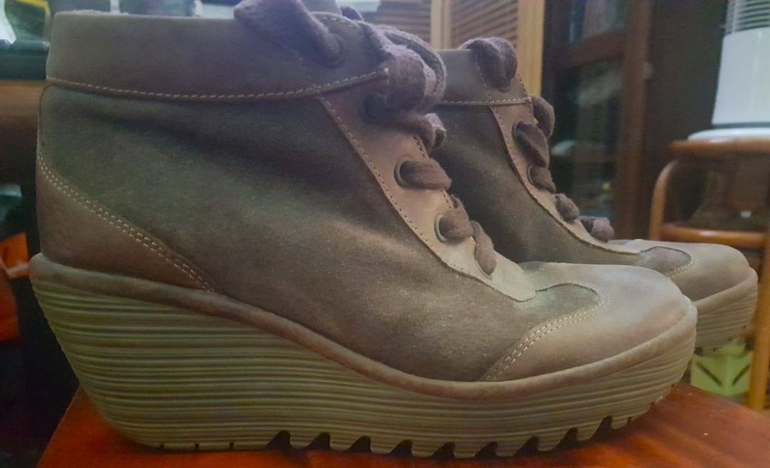 Fly london sales suede wedge boots