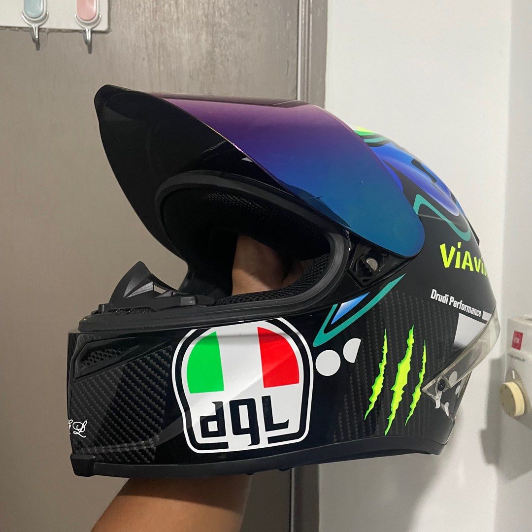 Helm full face discount agv kw