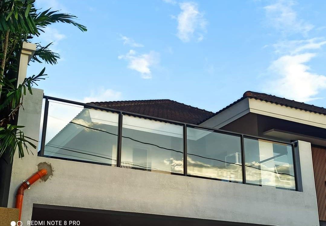 Glass Aluminum works (Category: Construction & Building Materials) located in Quezon City. Submitted by jhanjhan23 (Listing ID 1253504189, Image 2). Description: Glass Aluminum Works 🔴We offer the Following Glass aluminum Services🔴 🟢Aluminum windows and Door 🟢Curtain Wall 🟢Shower Enclusure 🟢Glass Railings 🟢Glass Store Front 🟢Glass Doors 🟢Glass Canopy/ Skylight 🟢Mirror 🟢Seamless Glass System 🟢Sliding Stacking Glass System 🟢Automatic G