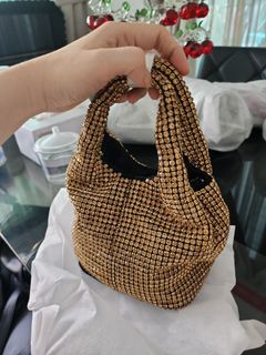 (Category: ) located in . Submitted by shopteng (Listing ID 1253358232, Image 1). Description: .