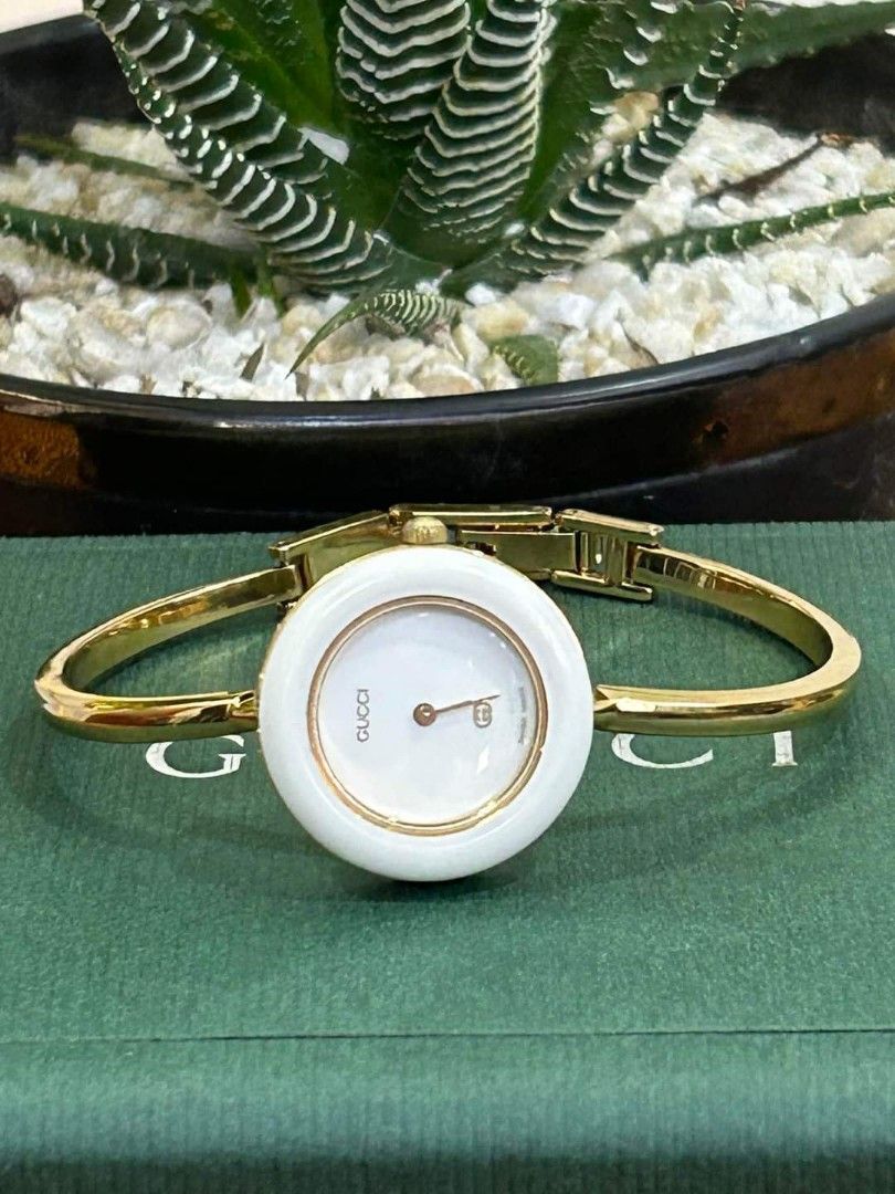 Gucci Bangle Watch