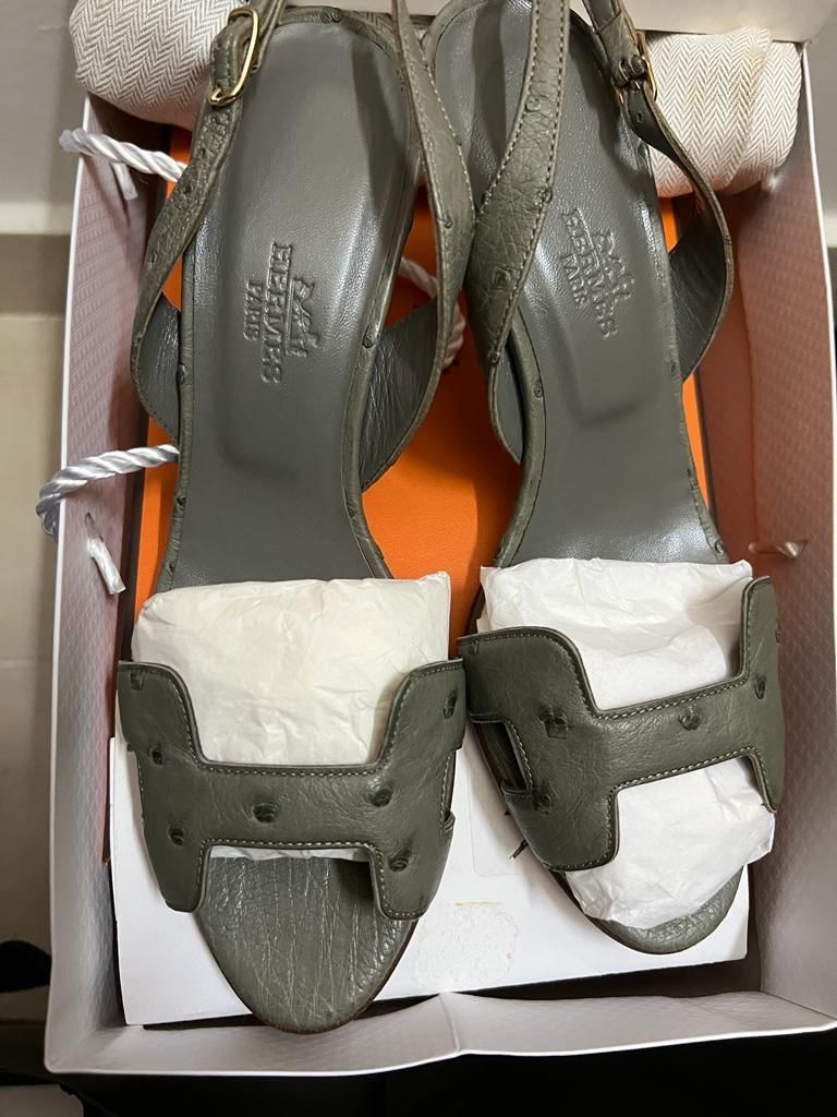 Hermes Grey Ostrich Night Slingback Sandals Size 37 Hermes