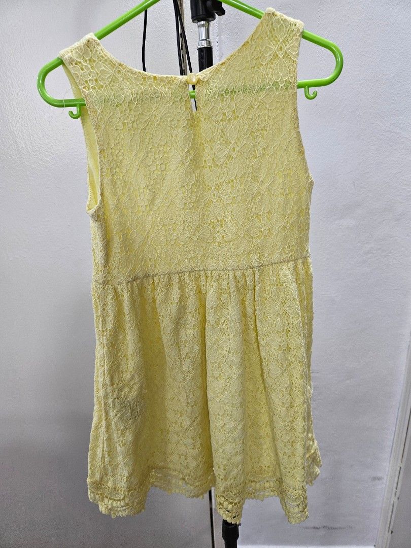 H&m yellow 2025 lace dress