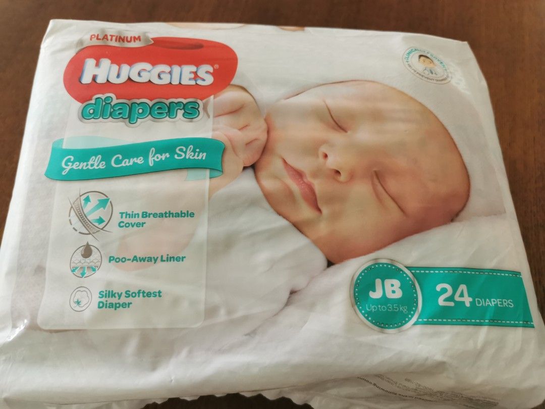 Huggies Just Born Diaper Babies Kids Bathing Changing