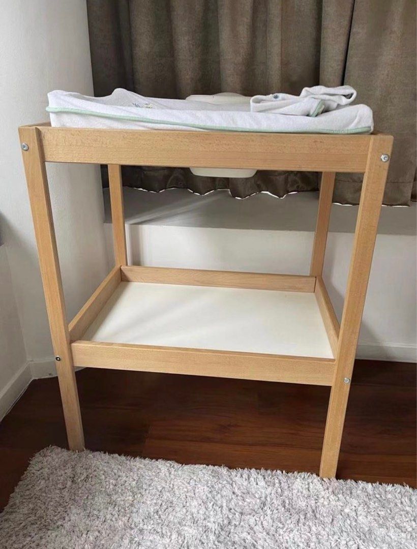 IKEA sniglar Baby changing table, Babies & Kids, Baby Nursery & Kids