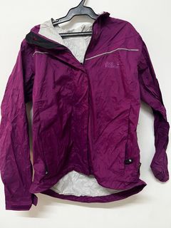 (Category: ) located in . Submitted by preloved124 (Listing ID 1253390633, Image 1). Description: .
