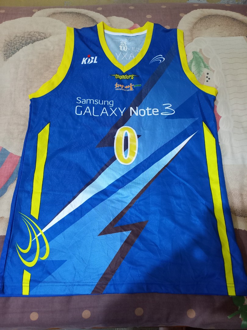 jersey basket korea basketball league, Olah Raga, Baju Olahraga di Carousell