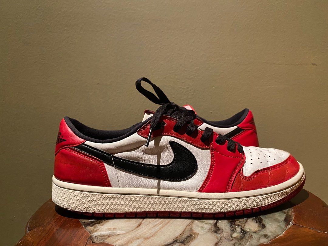 Jordan 1 Low Chicago