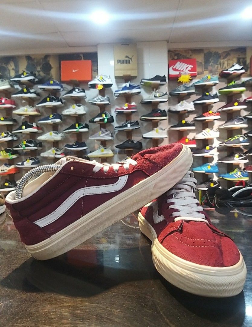 Kasut Vans 8 Sk8 Hi Reisssue 138 red velvet Women s Fashion
