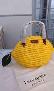 （分類：）位於 。 由 somethingthere.shop 提交（商品編號 1253438185，圖片 1）。簡介： 。