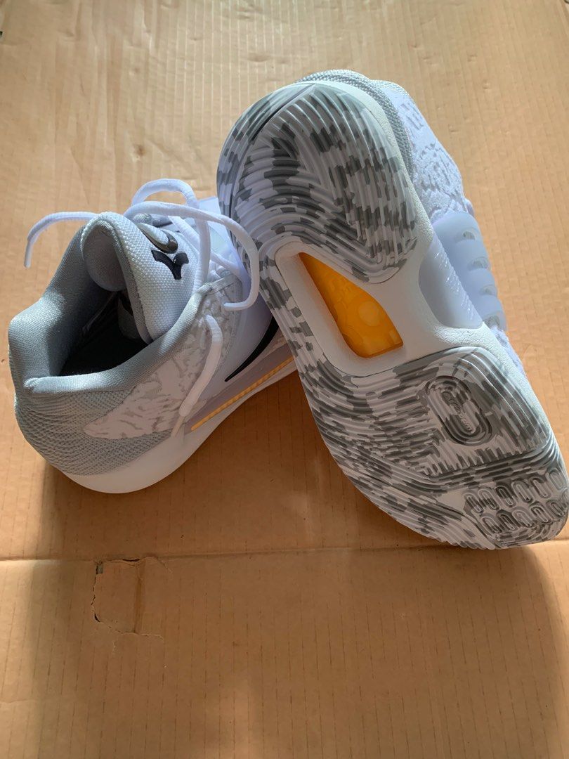 Newest kd basketball shoes top