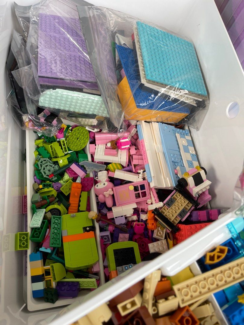 Lego more best sale than 1000 pieces