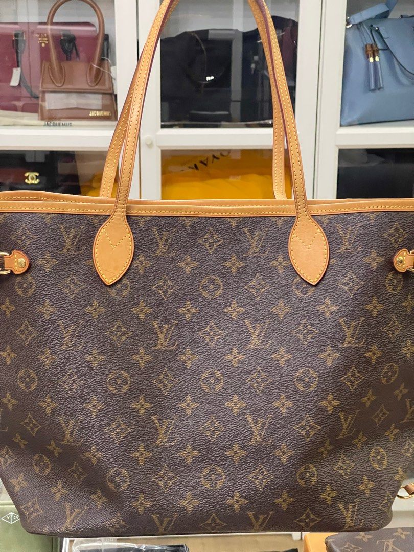 Louis Vuitton Neverfull MM Monogram Canvas (Date Code: MB4019