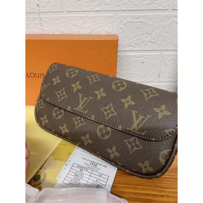 Louis Vuitton felice pochette, Barang Mewah, Tas & Dompet di Carousell