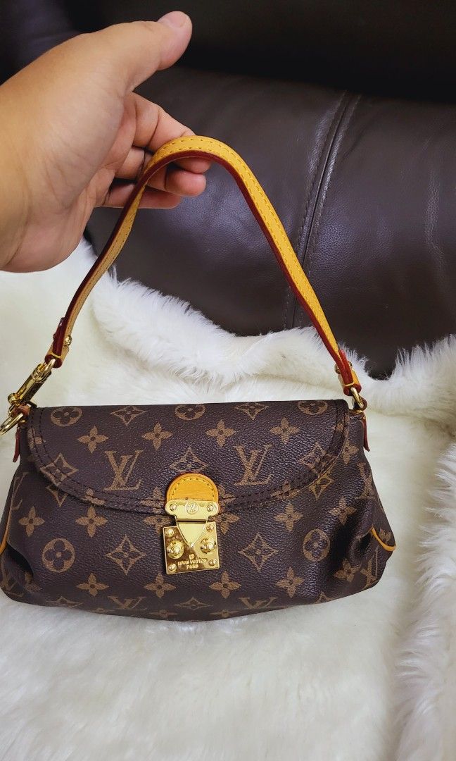 LV Banana Shoulder Bag (used), Luxury, Bags & Wallets on Carousell