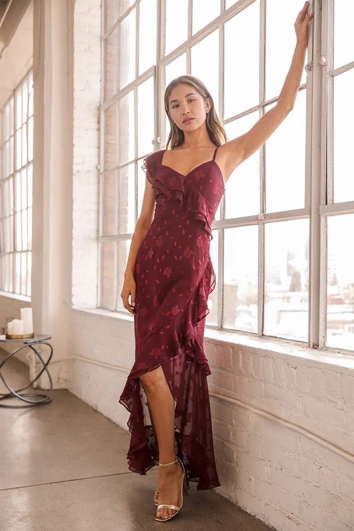 Lulus Burgundy floral jacquard dress, Women's Fashion, Dresses u0026 Sets,  Dresses on Carousell