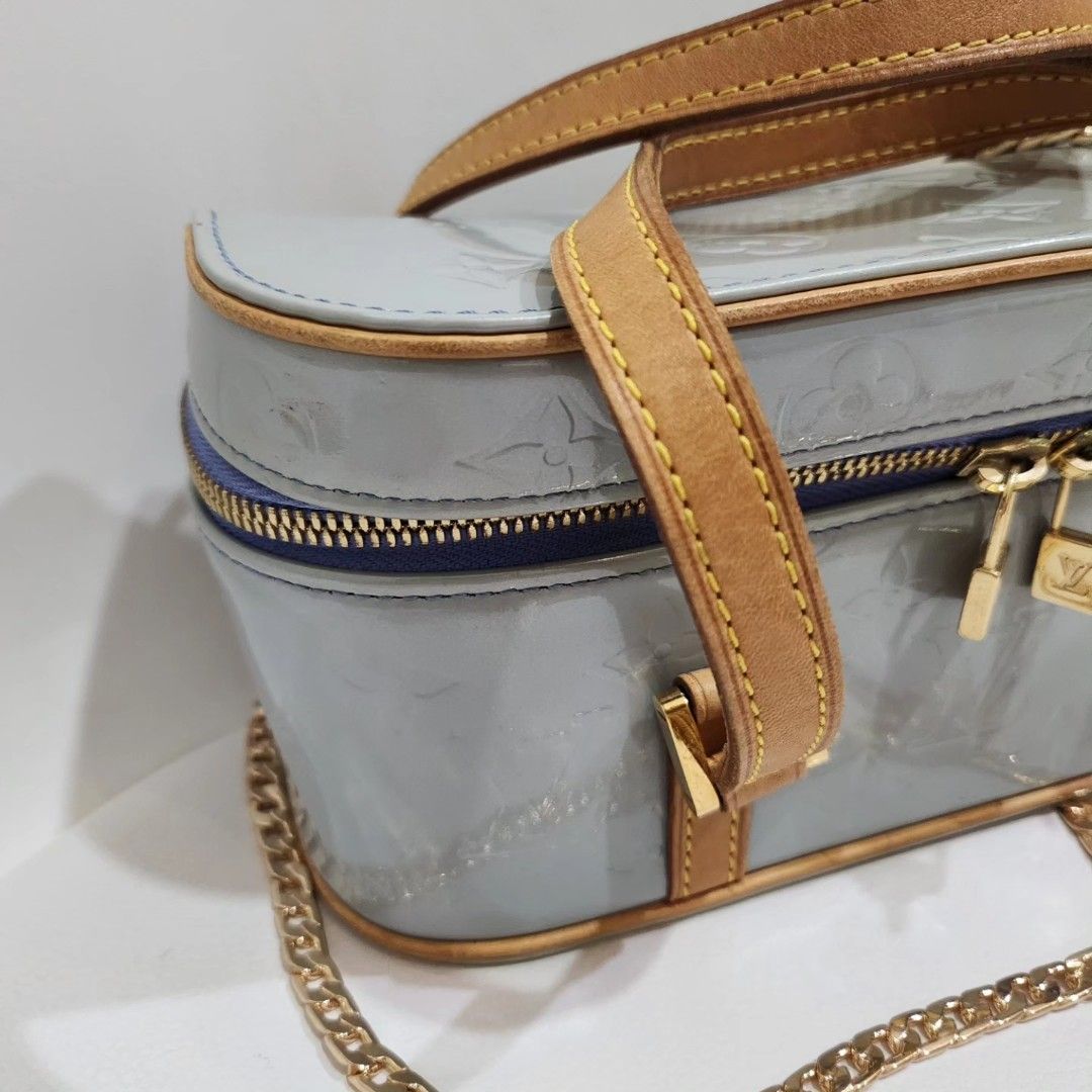 Louis Vuitton - Light Blue Metallic Sullivan Horizontal mm Handbag